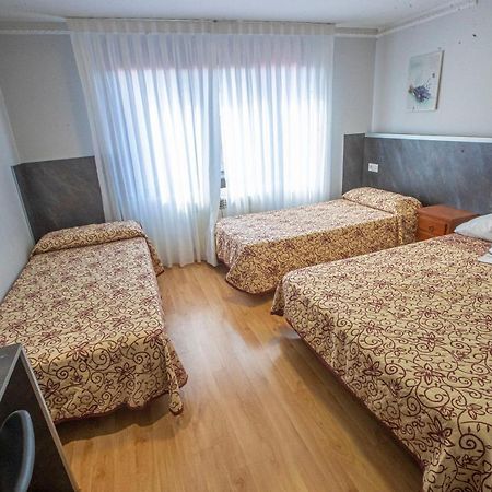 Hostal Vitorina Soria Luaran gambar