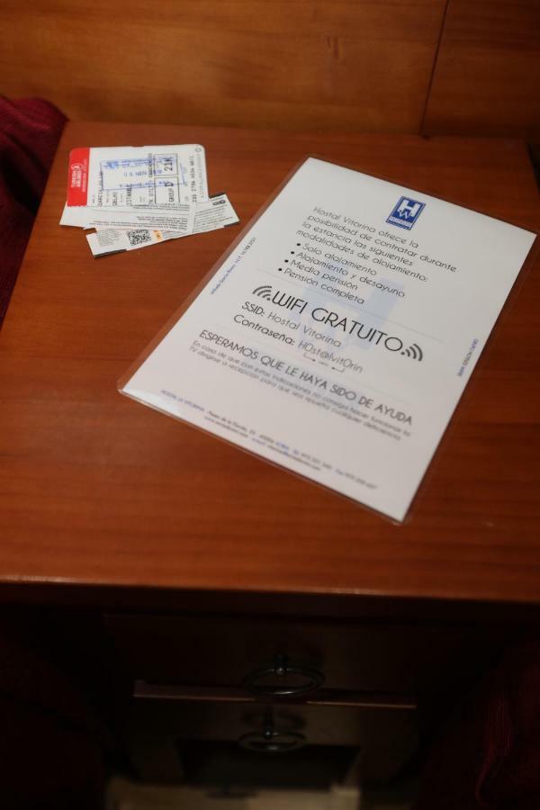 Hostal Vitorina Soria Luaran gambar